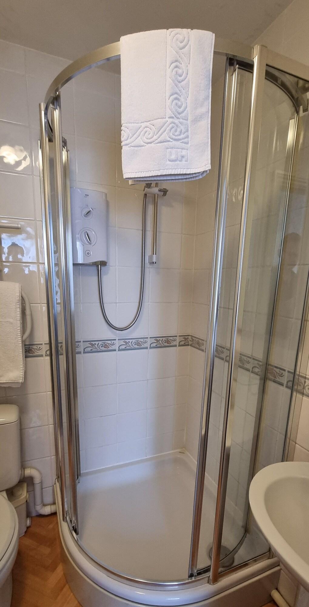 Fairlawn House 4*