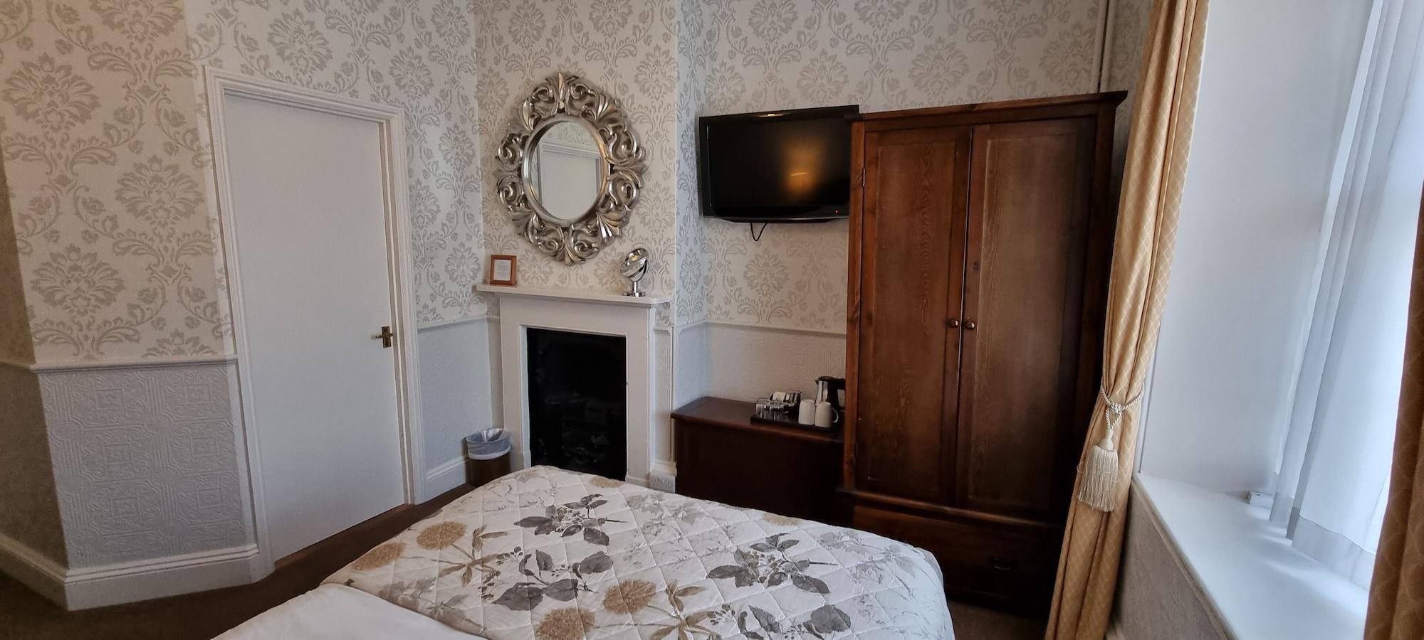 Fairlawn House Amesbury