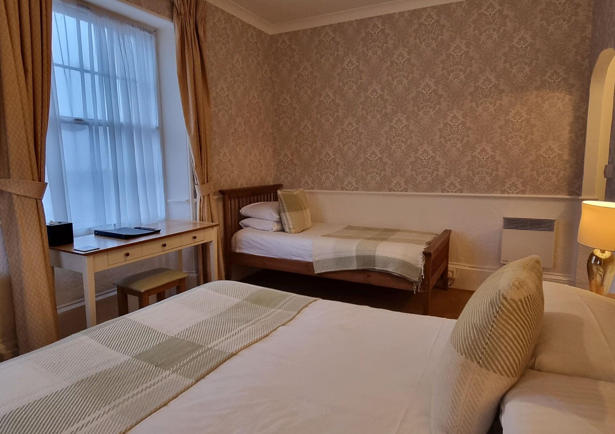 Hotel Fairlawn House